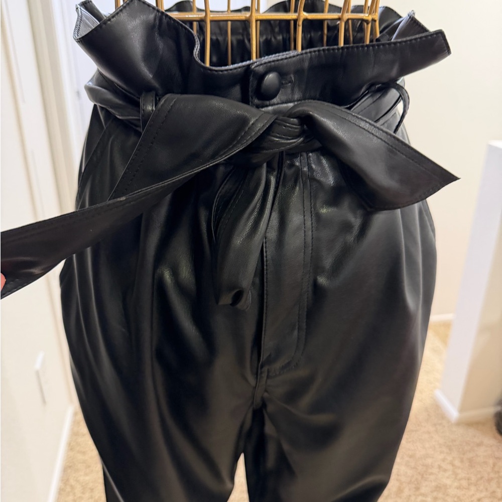 BB Dakota paper bag high waist vegan leather pants 8